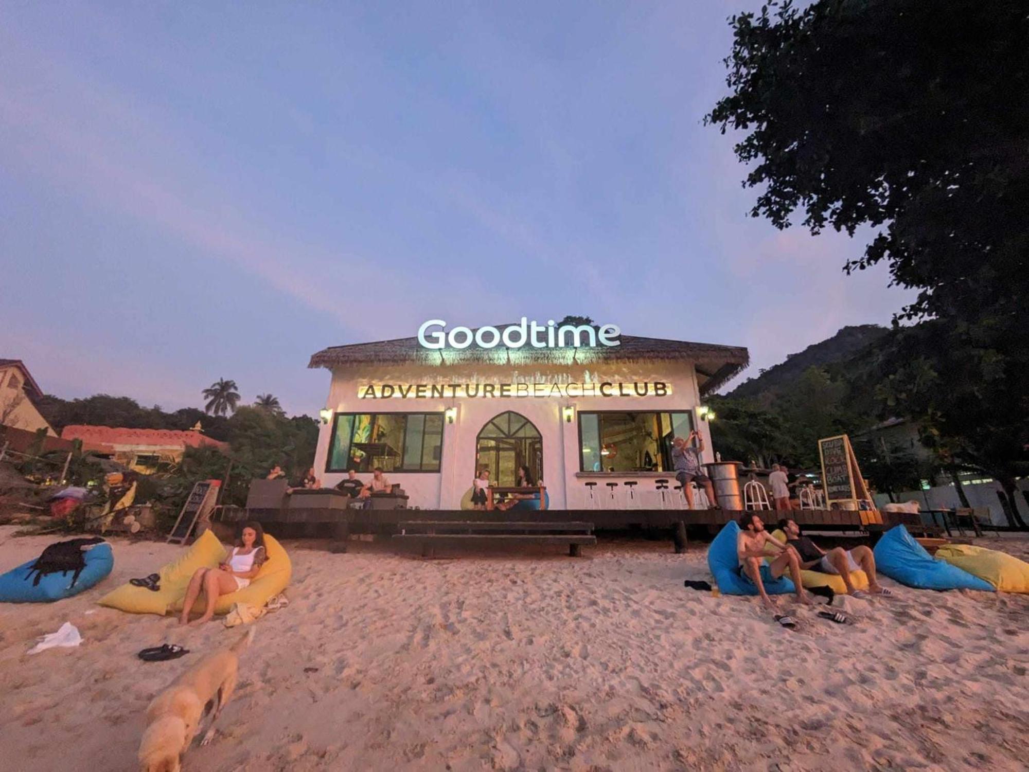 Goodtime Utopia Guesthouse Тау Экстерьер фото