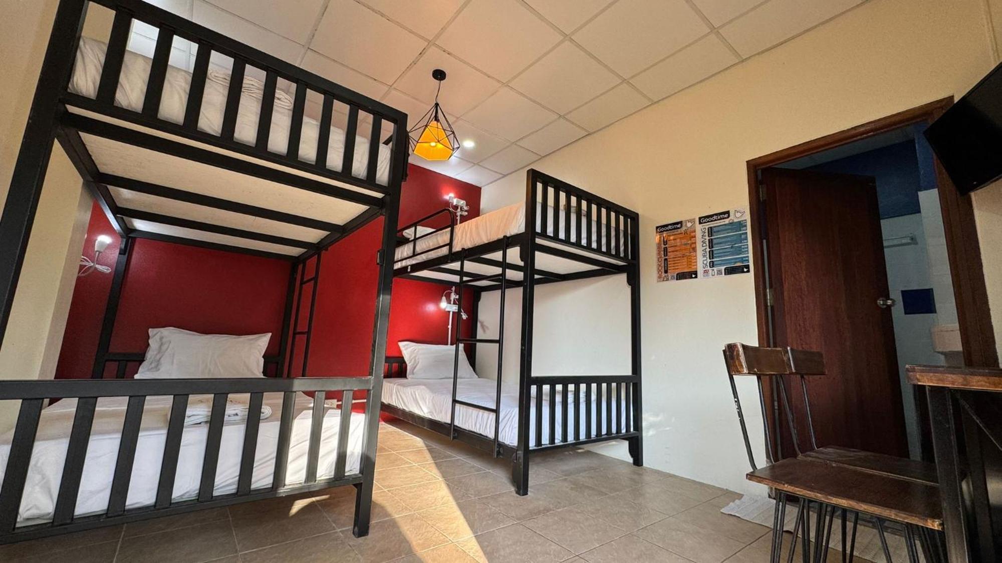 Goodtime Utopia Guesthouse Тау Экстерьер фото